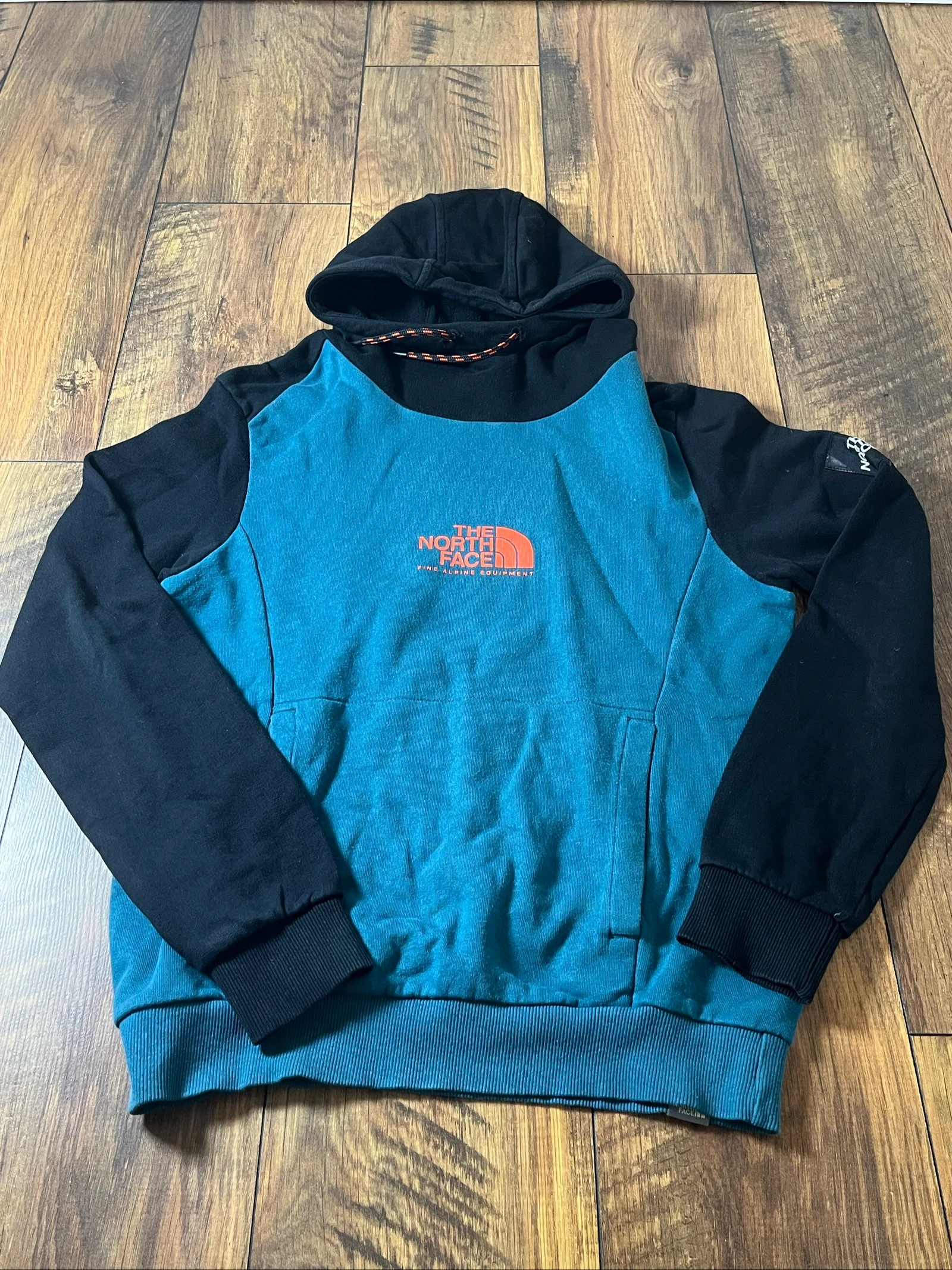 Hoodie bicolore bleu pétrole Alpine Equipment - The North Face - taille XS - très bon état